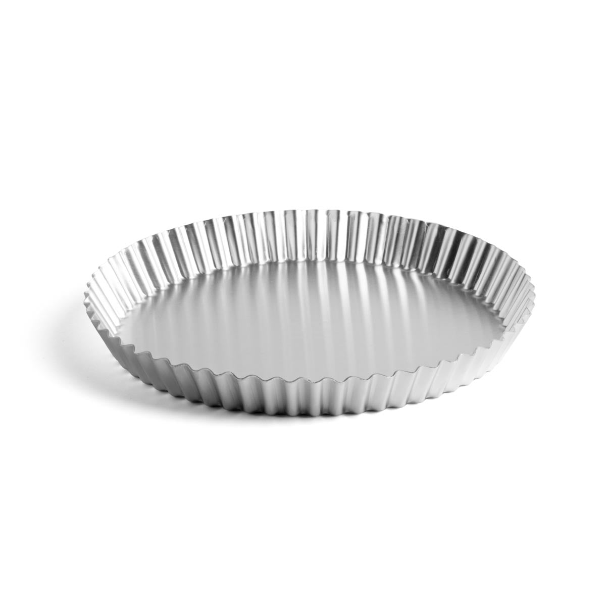 Round festooned cake tin